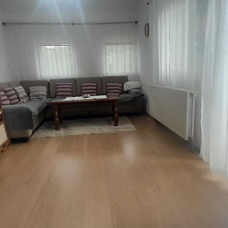 Villa Kuca Za Odmor Plivska Jezera à Jajce Extérieur photo