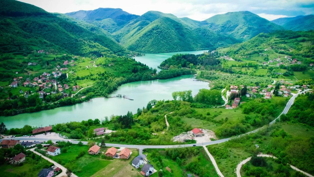 Villa Kuca Za Odmor Plivska Jezera à Jajce Extérieur photo